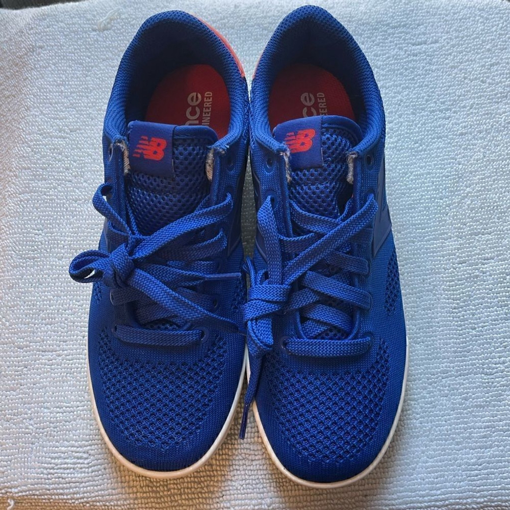 Never worn new balance nylon knit. - Picture 2 of 5